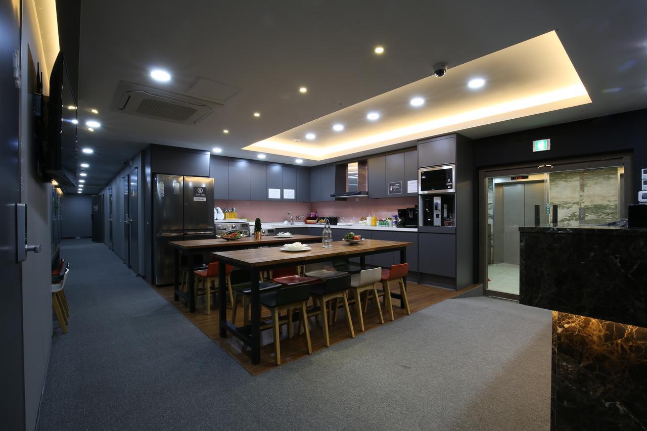 Philstay Myeongdong Seul Esterno foto