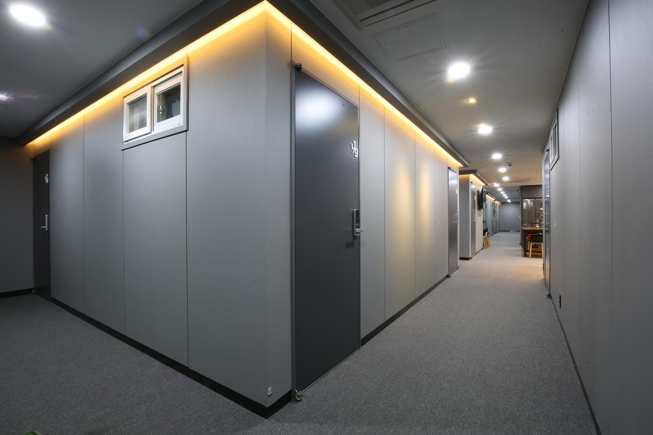 Philstay Myeongdong Seul Esterno foto