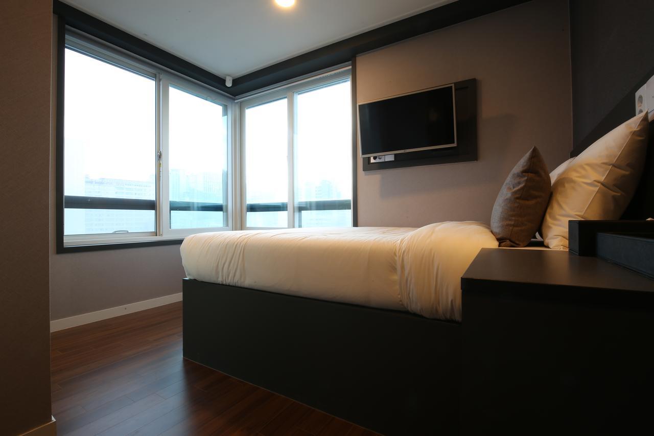 Philstay Myeongdong Seul Esterno foto