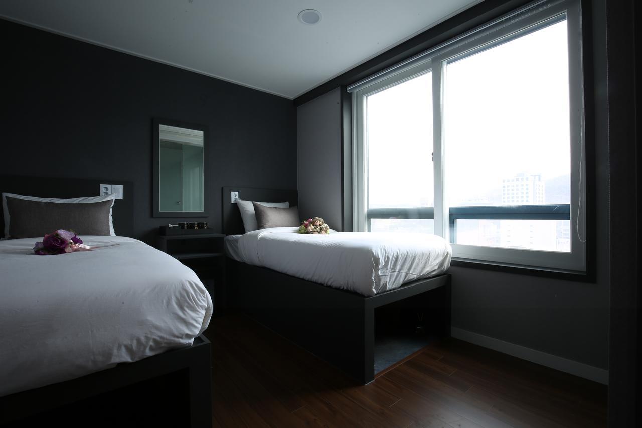 Philstay Myeongdong Seul Esterno foto